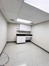 2300 N US Highway 281 - Photo 31