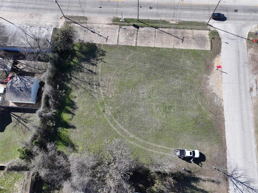 3900 Mercury Street - Photo 2