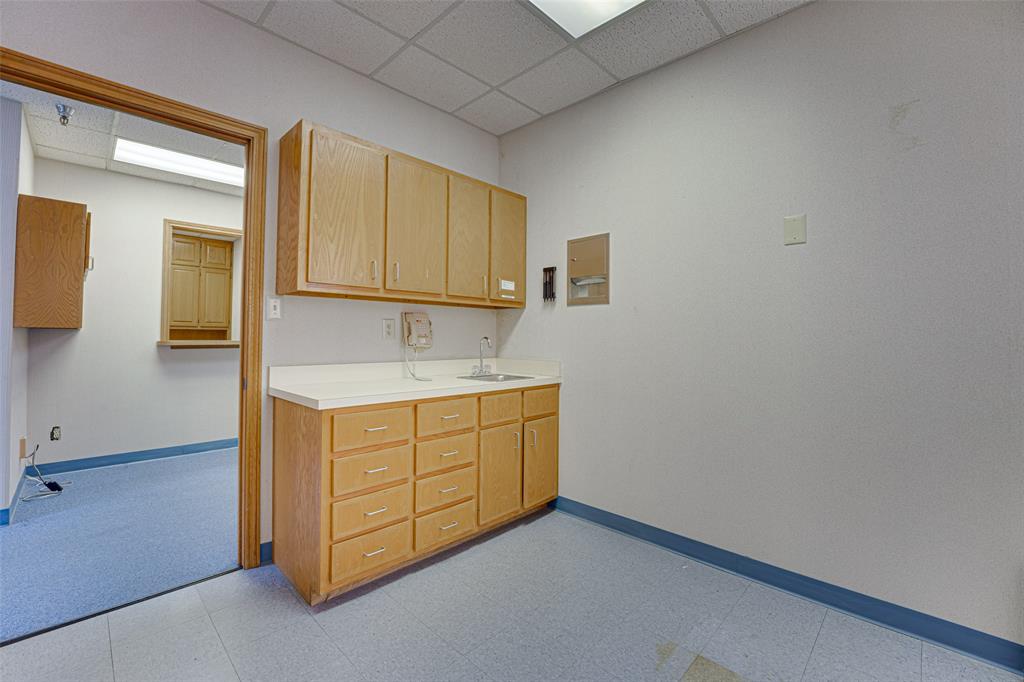 2909 S Hampton - Photo 11
