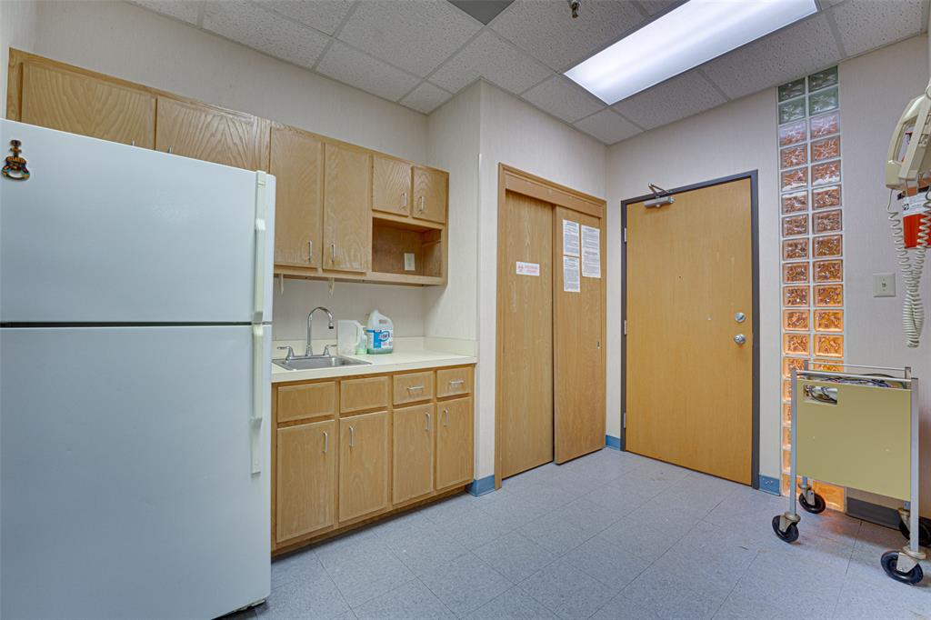 2909 S Hampton - Photo 17