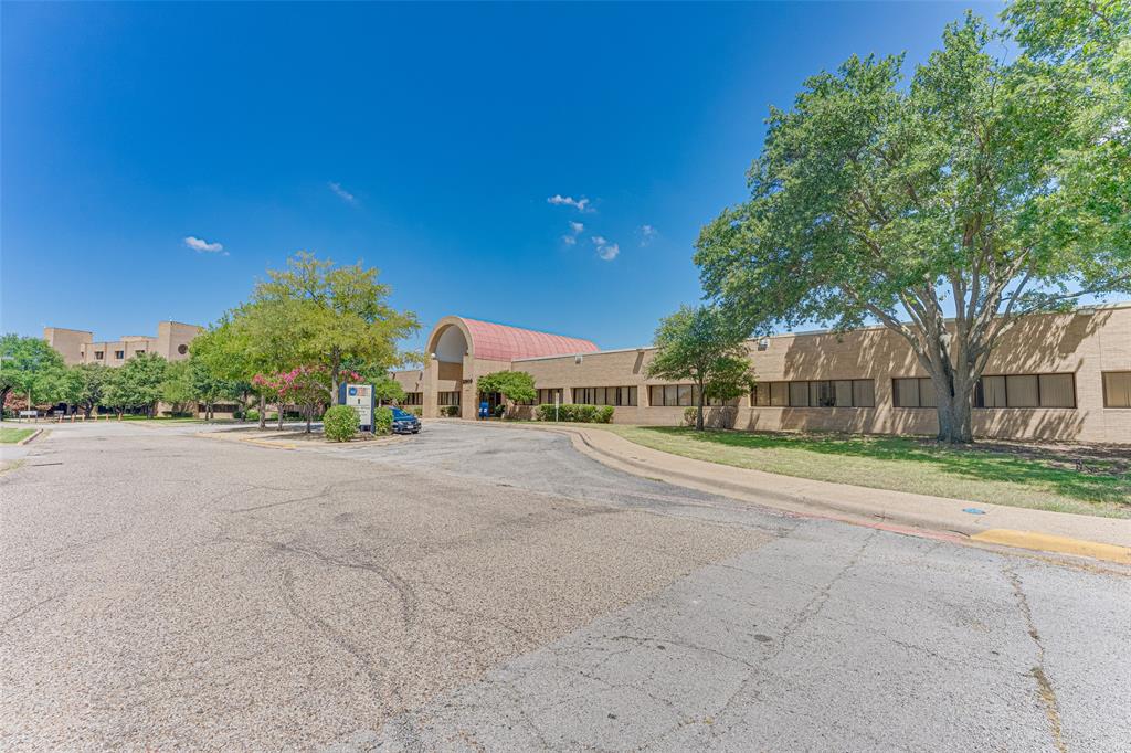 2909 S Hampton - Photo 3