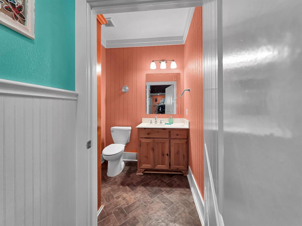 970 Surfside Dr - Photo 12