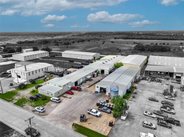 1121 Industrial Drive