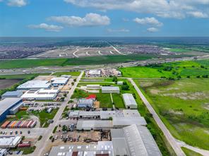 1121 Industrial Drive - Photo 3