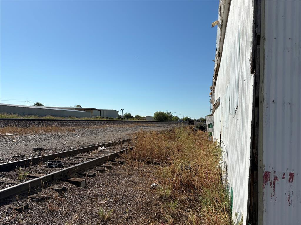 101 N 1st Street - Photo 3