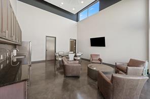 1725 N Highway 377 - Photo 12