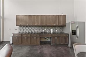 1725 N Highway 377 - Photo 14