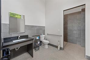1725 N Highway 377 - Photo 15