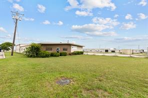 2305 N Main Street - Photo 16