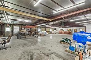 2305 N Main Street - Photo 30