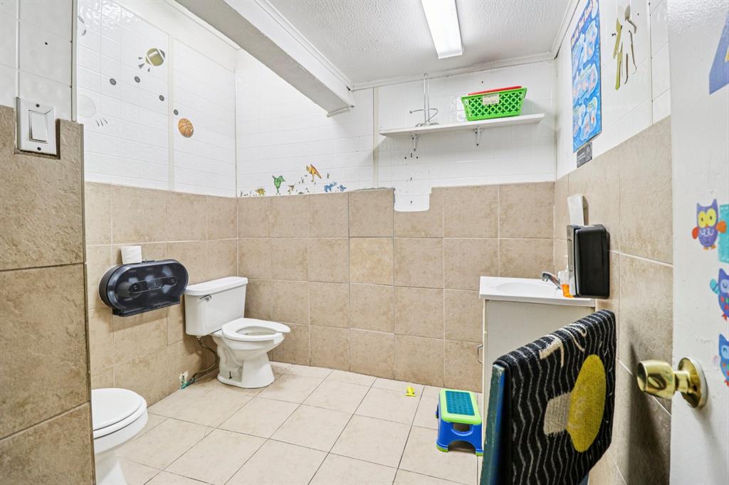 4908 E Lancaster Avenue - Photo 14