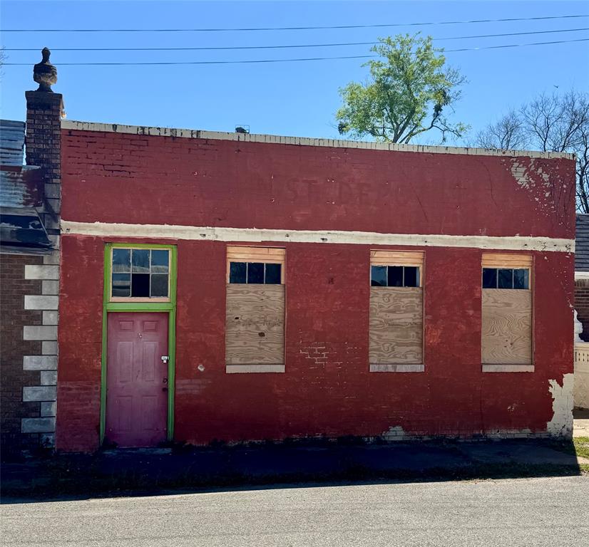 107 W Main Street - Photo 1