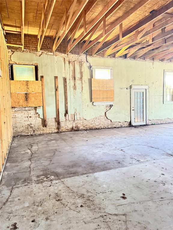 107 W Main Street - Photo 6