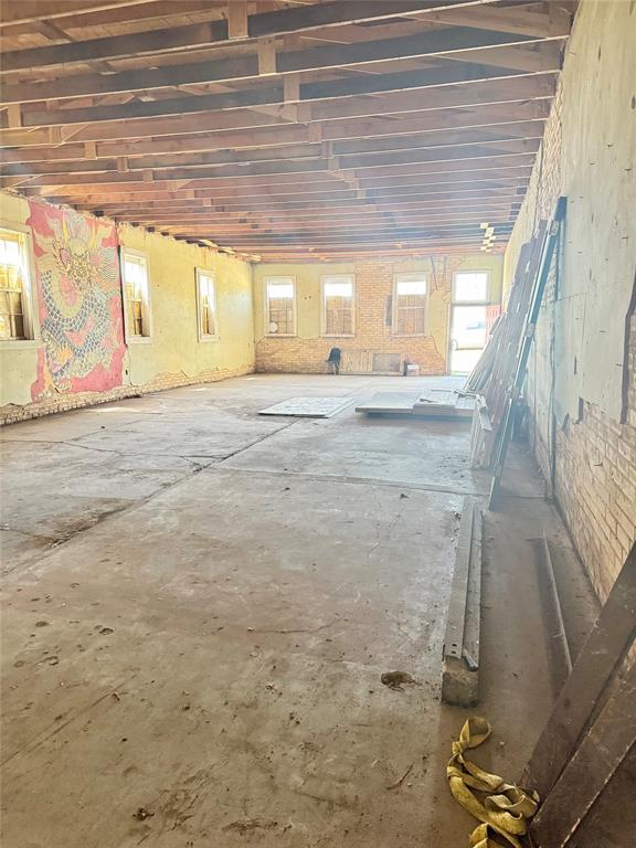 107 W Main Street - Photo 7
