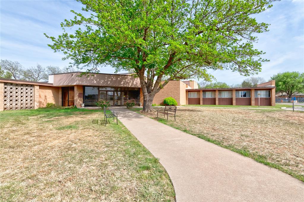 4515 S 14th Street - Photo 1