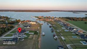 1532 Laguna Bay N