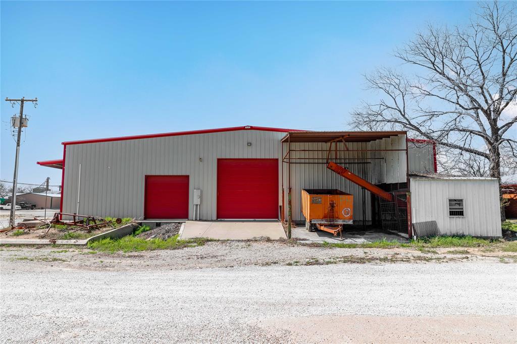 117 E. Bivar - Photo 6