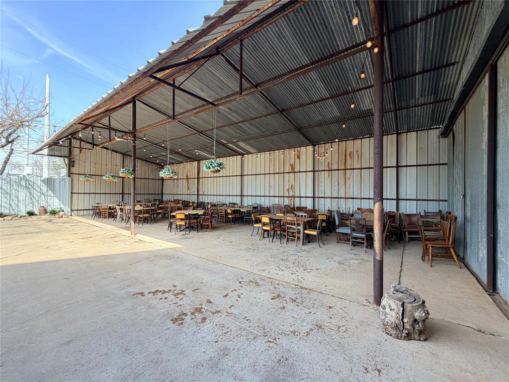 107 N Oak Street - Photo 33