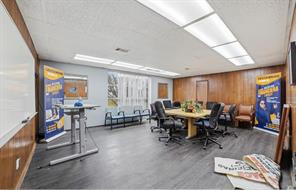 2908 E 11th Street - Photo 23
