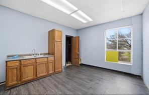 2908 E 11th Street - Photo 25