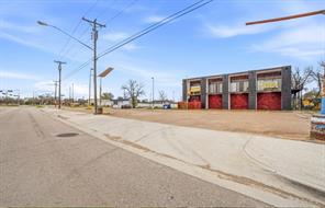2908 E 11th Street - Photo 4