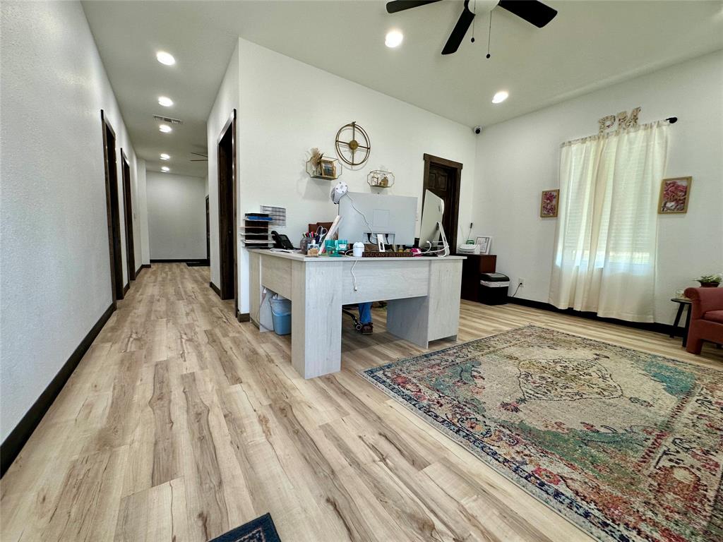 407 FM 3381 - Photo 8
