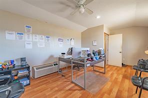 12645 S US Highway 377 - Photo 10