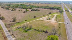 12645 S US Highway 377 - Photo 4