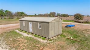12645 S US Highway 377 - Photo 7