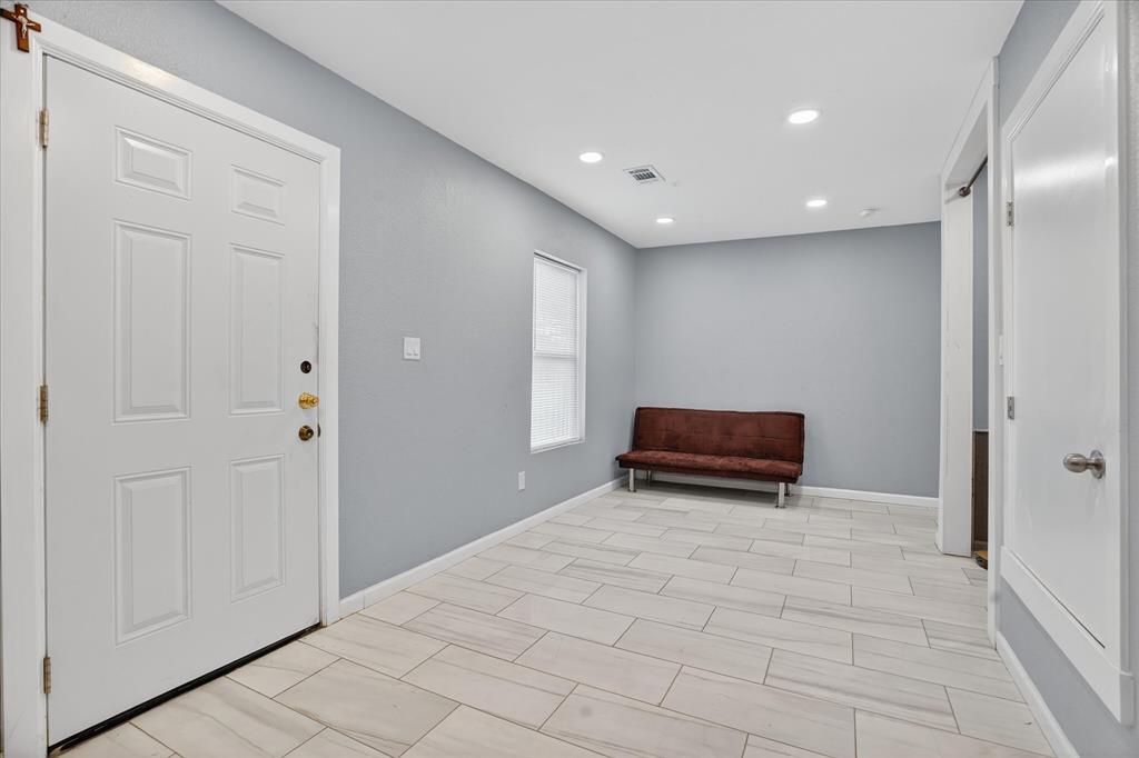 2025 E Rosedale Street - Photo 23