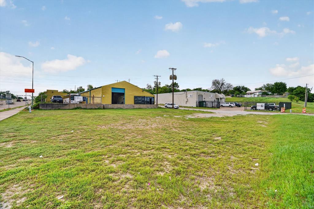 2025 E Rosedale Street - Photo 3