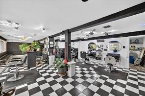 2620 Vaughn Boulevard - Photo 10