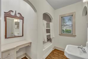 1311/1313 W Abram Street - Photo 10