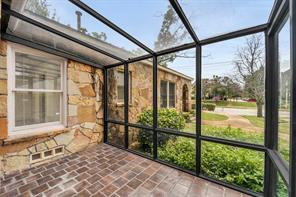 1311/1313 W Abram Street - Photo 14