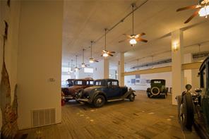 425 W Main Street - Photo 10