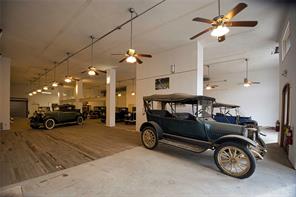 425 W Main Street - Photo 7