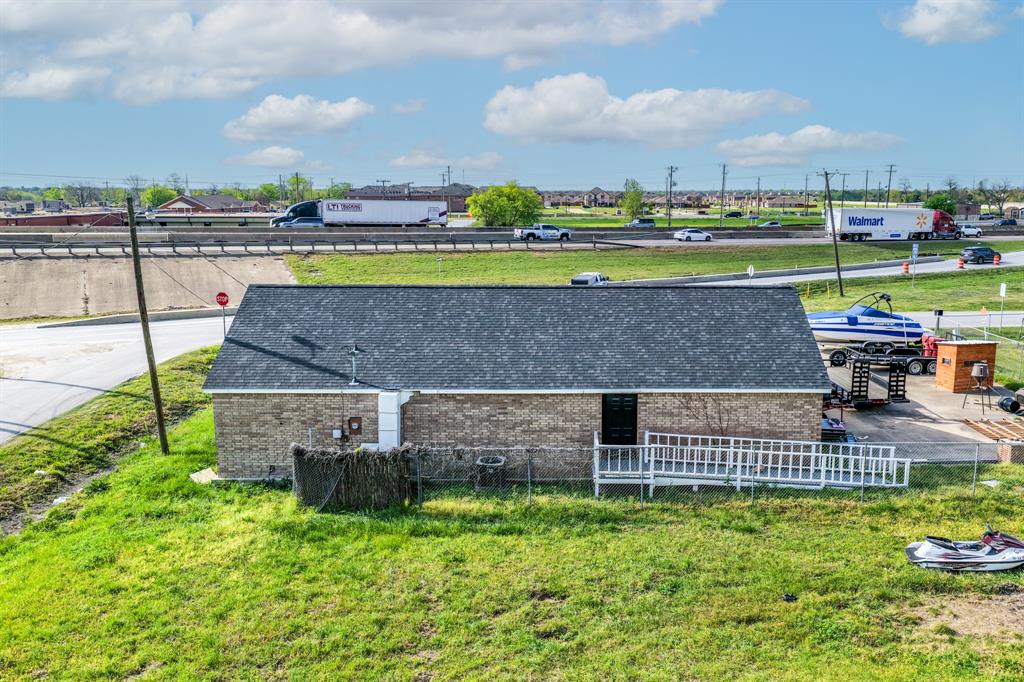 720 E Lamar Street - Photo 25