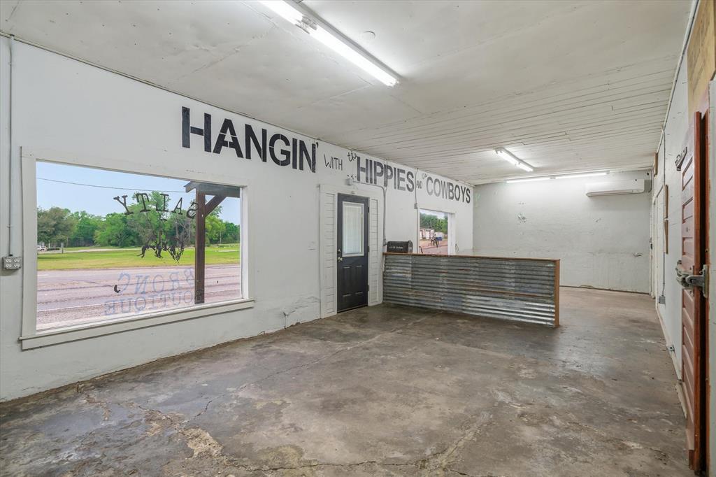 320 W Garland Street - Photo 12