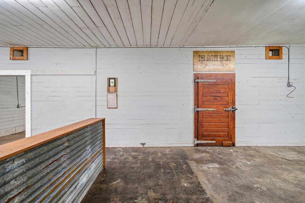 320 W Garland Street - Photo 8