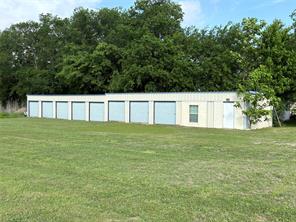 373 Industrial Boulevard - Photo 2