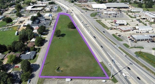 0000 NE Loop 286 Avenue - Photo 1