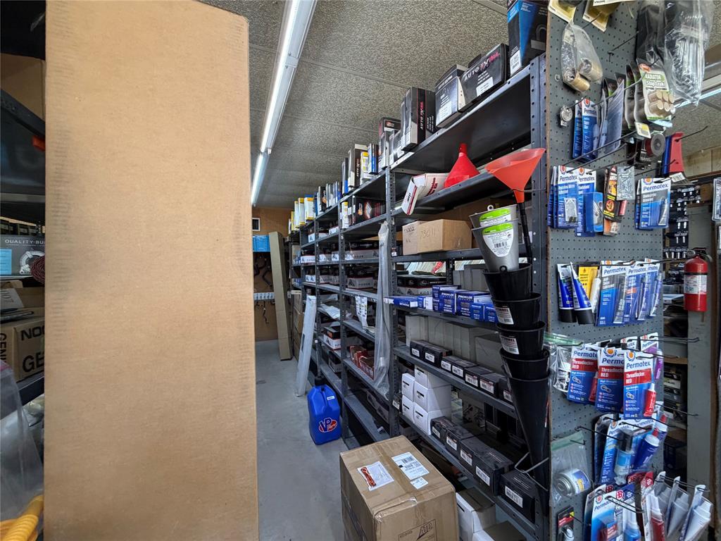 601 W Lacy Street - Photo 22