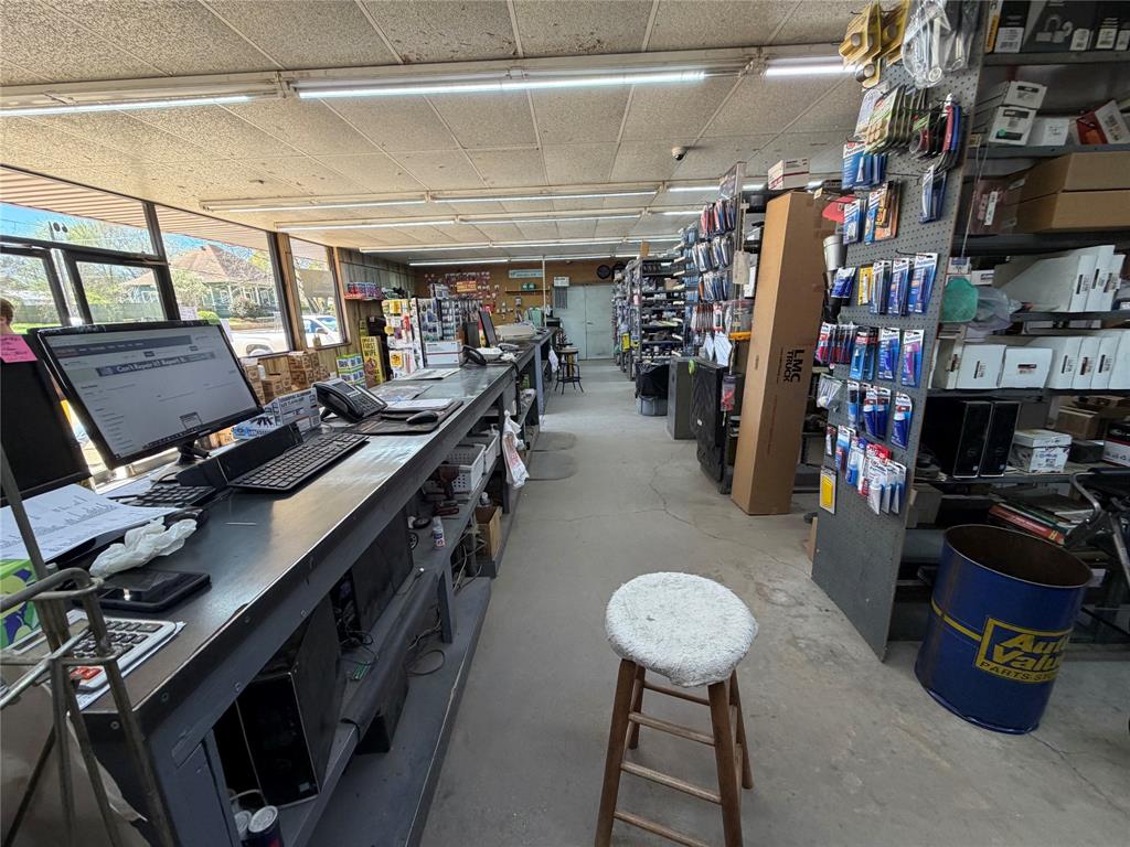 601 W Lacy Street - Photo 25