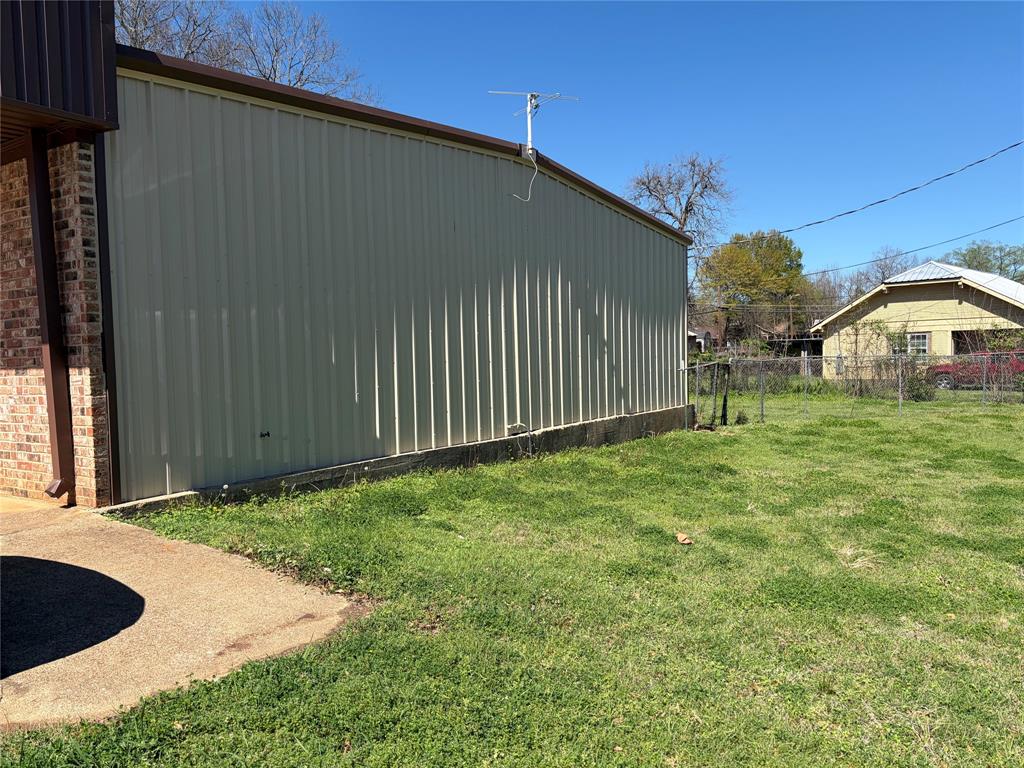 601 W Lacy Street - Photo 8