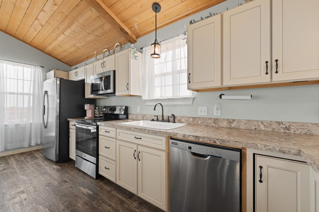 3119 County Road 2730 - Photo 27
