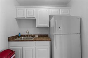 208 S 31st Street - Photo 19