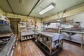 1008 N Bus Hwy 6 - Photo 13