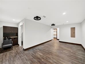 213 Mckinney Avenue - Photo 15