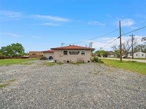 213 Mckinney Avenue - Photo 2