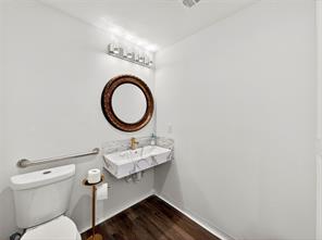 213 Mckinney Avenue - Photo 23